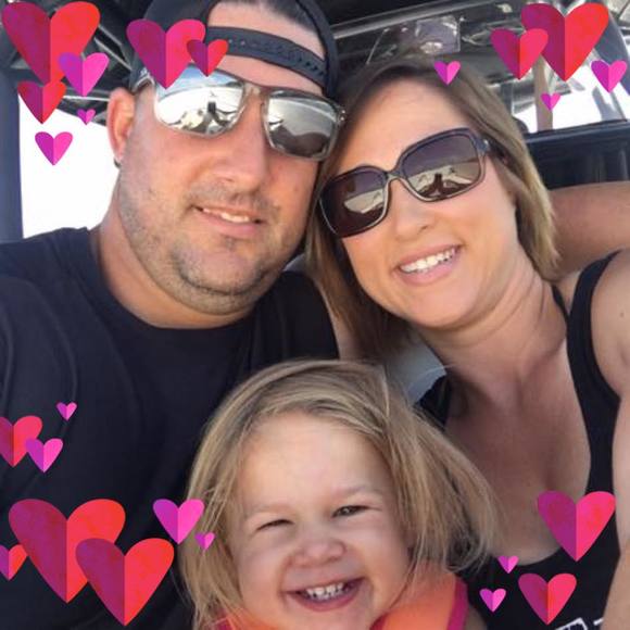 Meet your Posher, Nicole - Picture 1 of 1